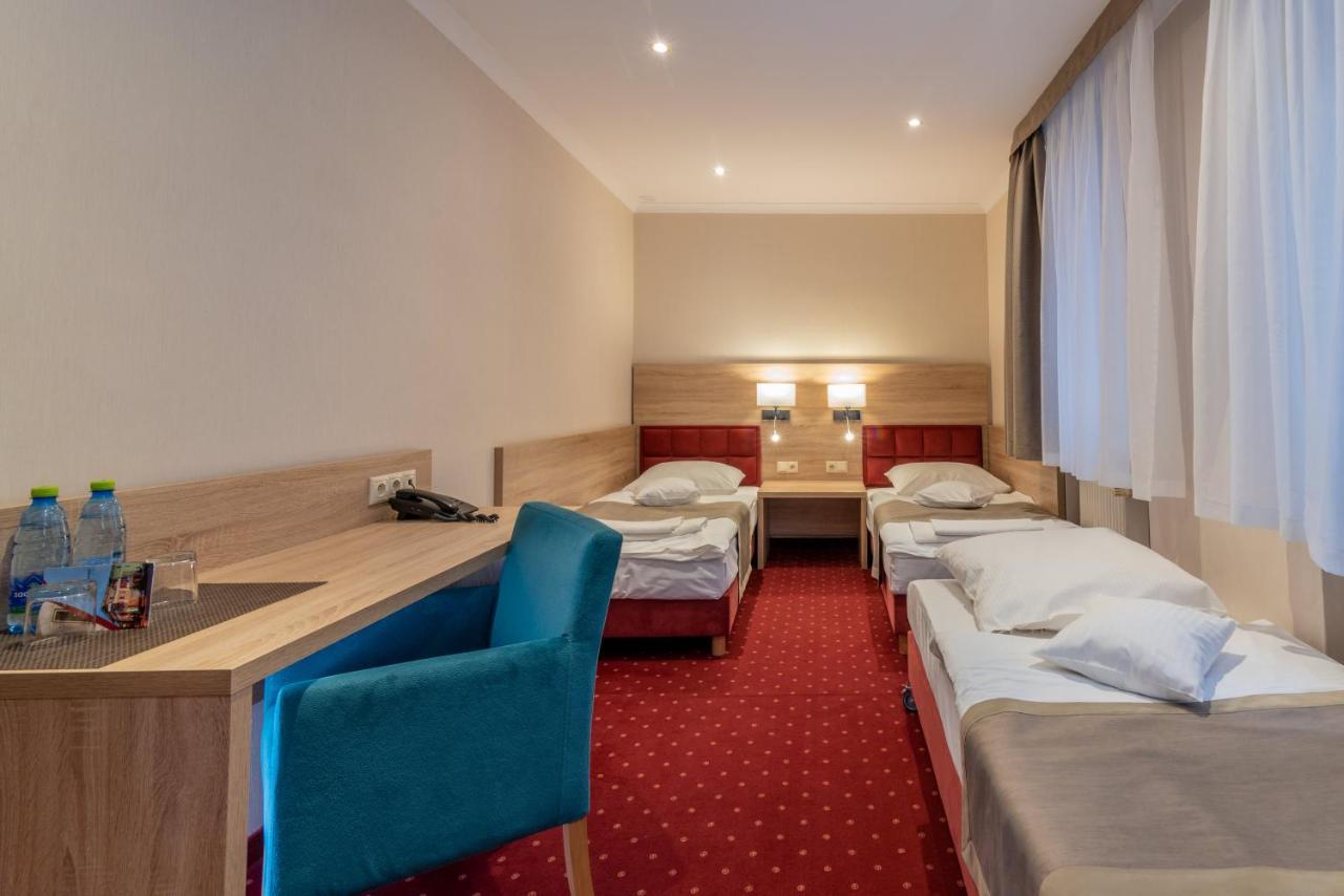 Hotel Texicana Sulechow Luaran gambar