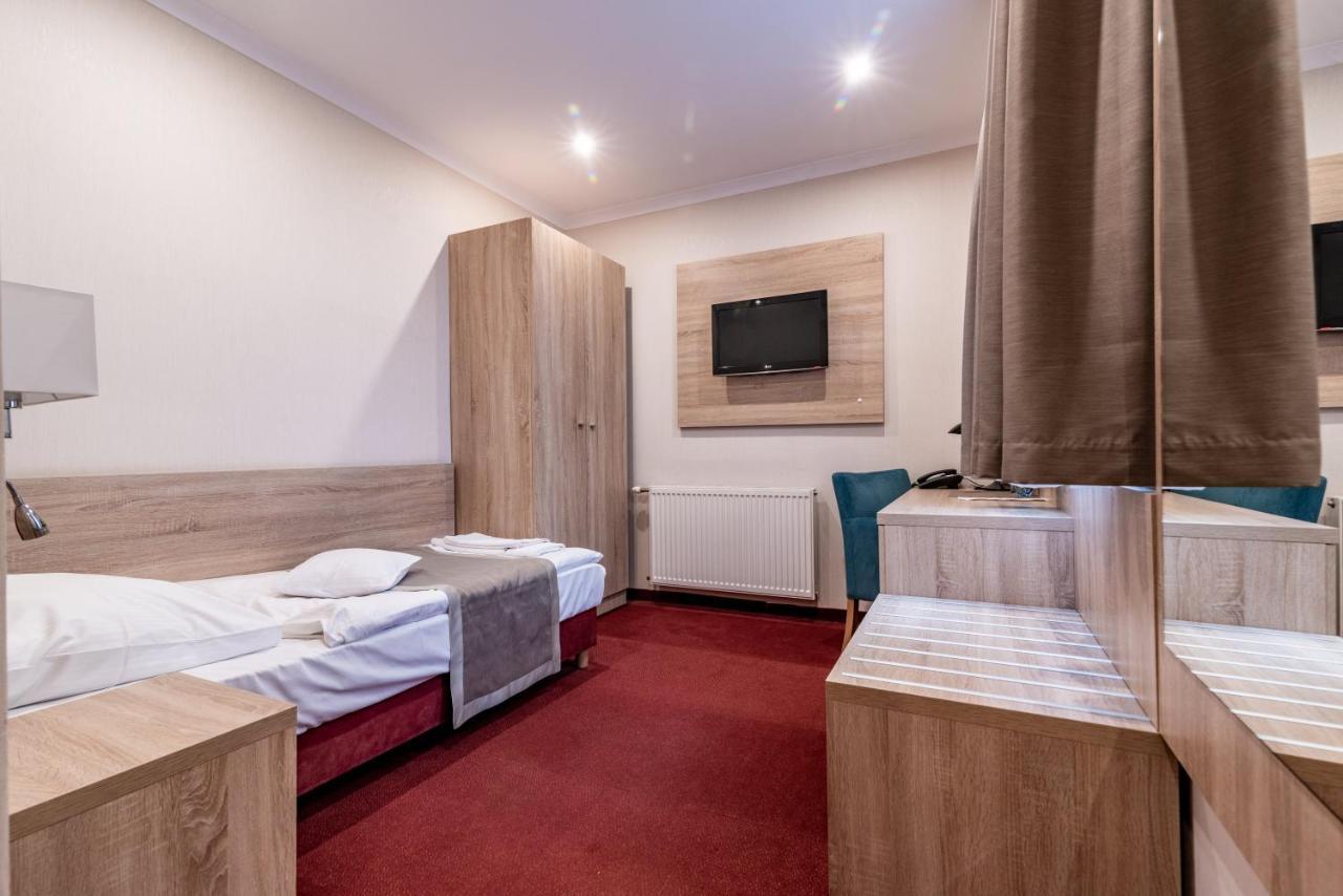 Hotel Texicana Sulechow Luaran gambar