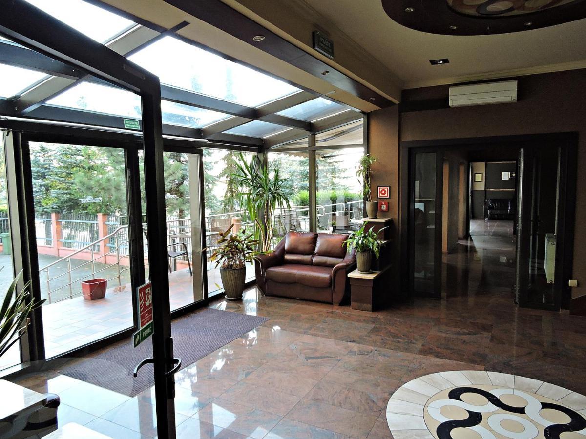 Hotel Texicana Sulechow Luaran gambar